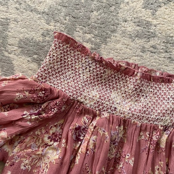 Top - Picture 2 of 4